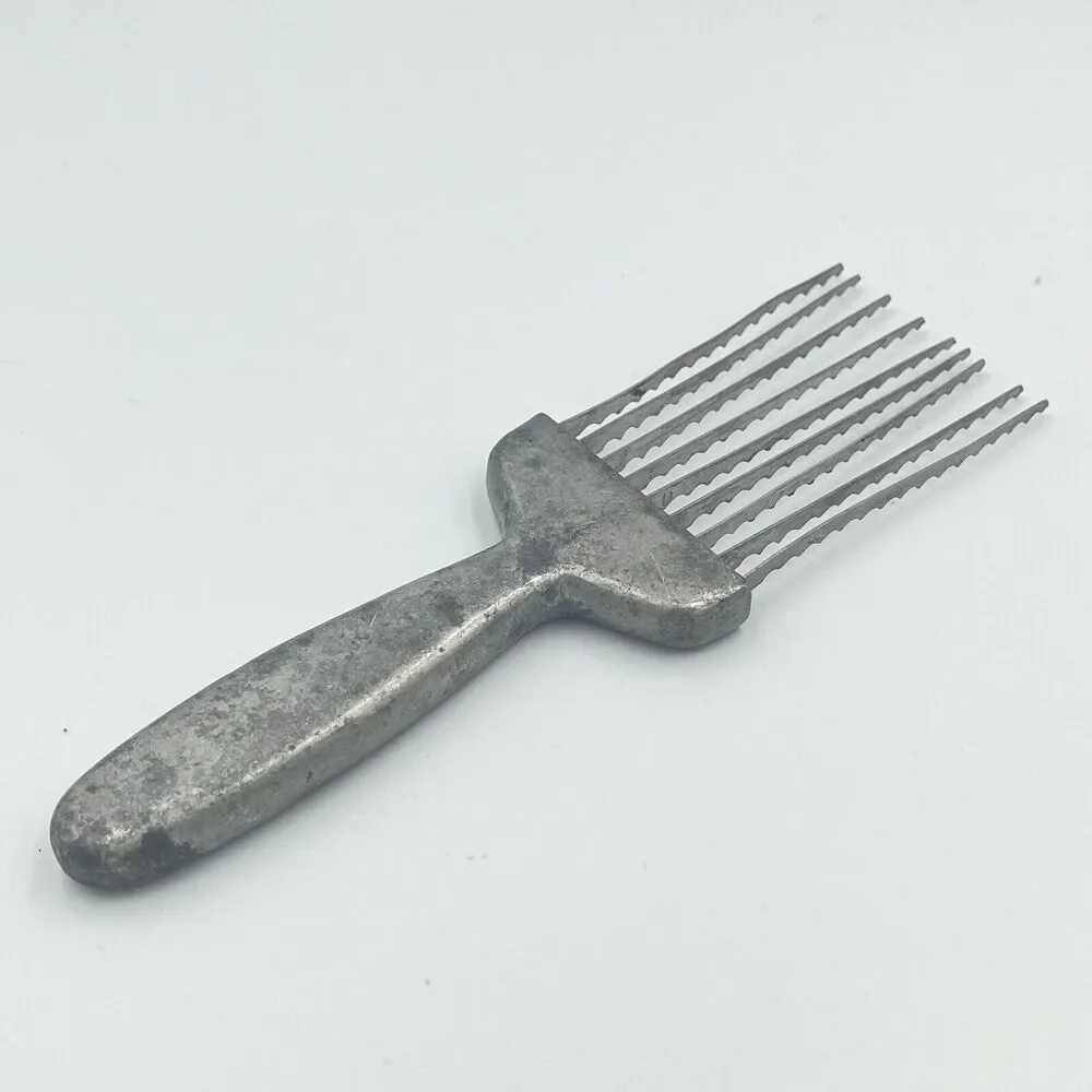 Damar Products Vintage Egg Slicer Cheese Cutter Aluminum Newark NJ Made in Italy
